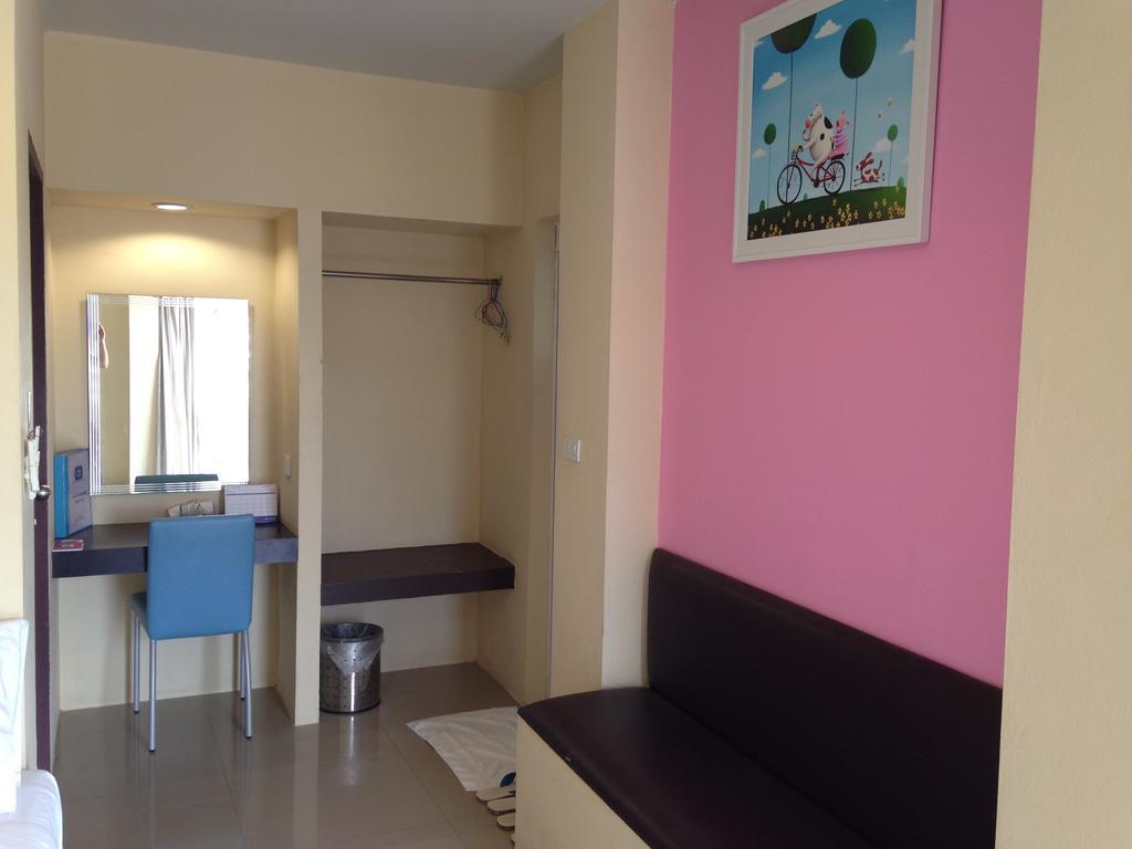 C2 Residence Lampang Eksteriør billede