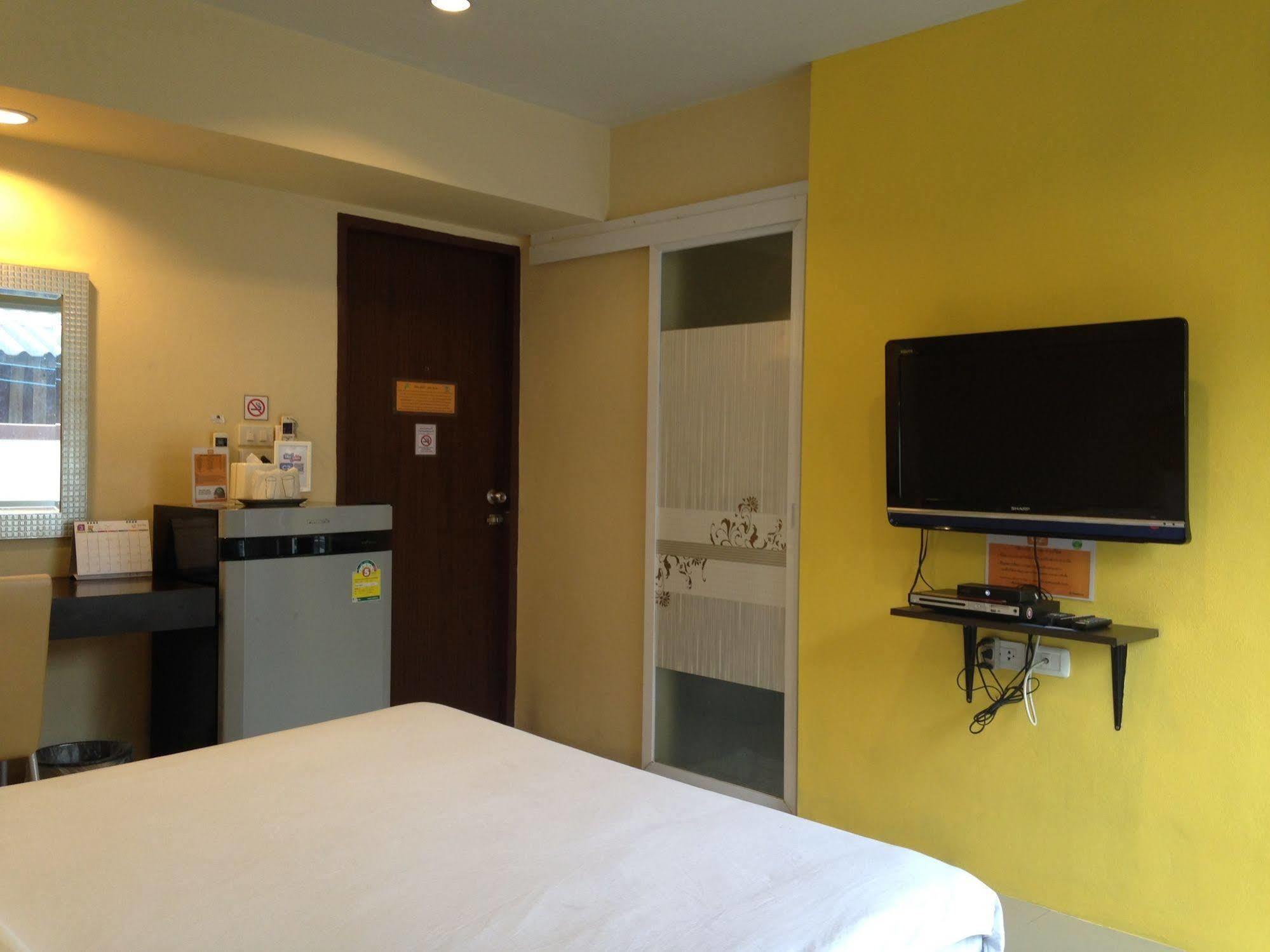 C2 Residence Lampang Eksteriør billede